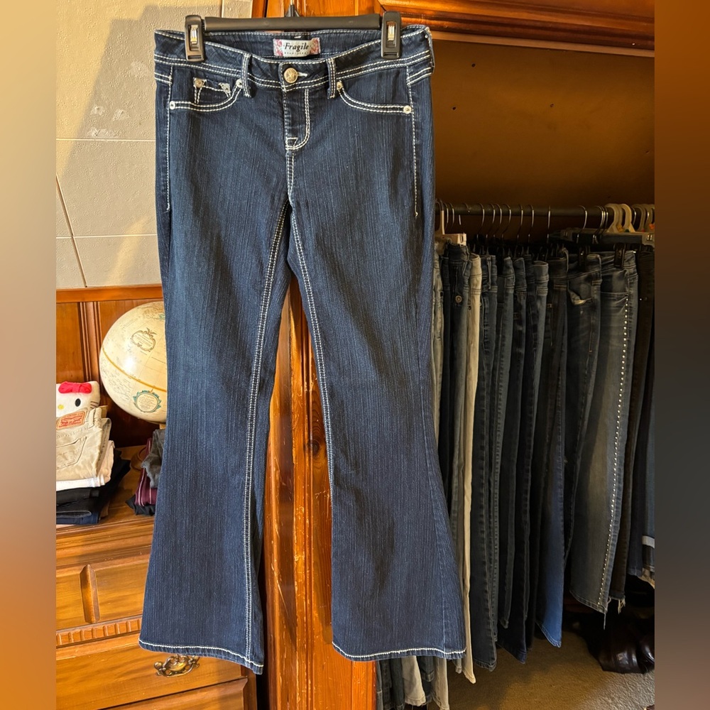 Women's Fragile Jeans